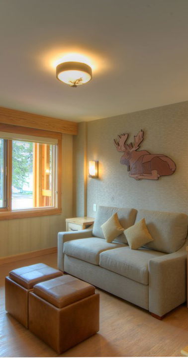 Moose Hotel & Suites woonkamer