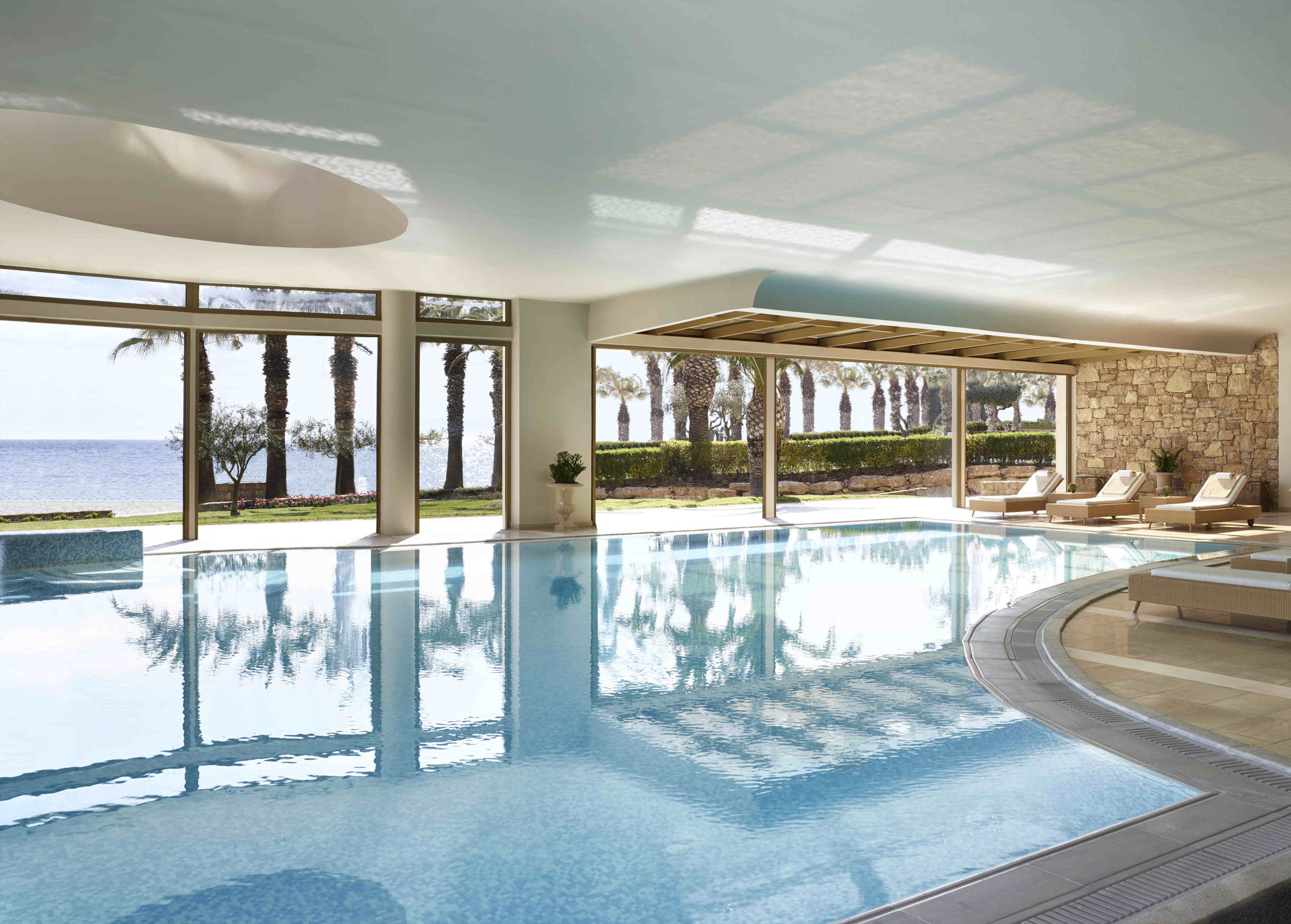 Sani Beach - spa - indoor pool