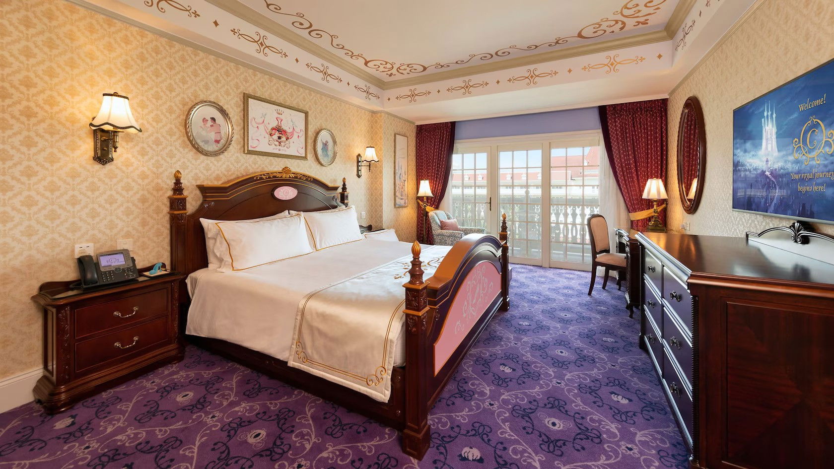 Disneyland Hotel - Hong Kong - Cinderella suite