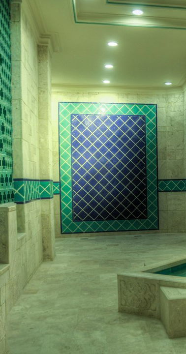 Zandiyeh Hotel spa