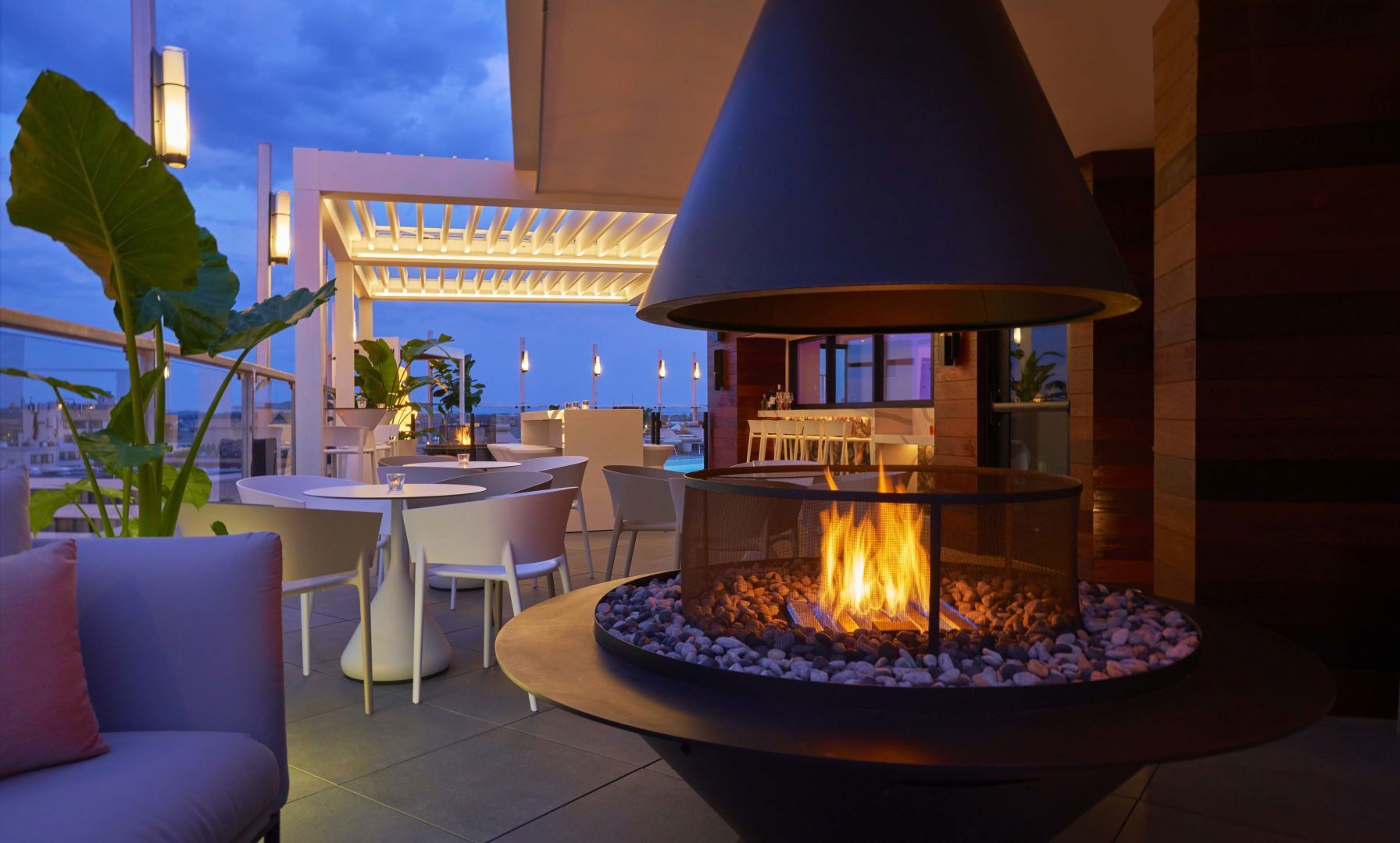 Hotel Zena - rooftop bar