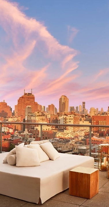 PUBLIC, an Ian Shrager Hotel - rooftop view - terras