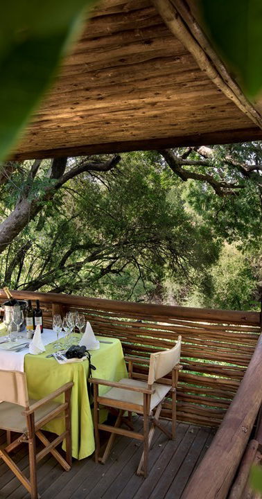 Morukuru Owner's House gedekte tafel