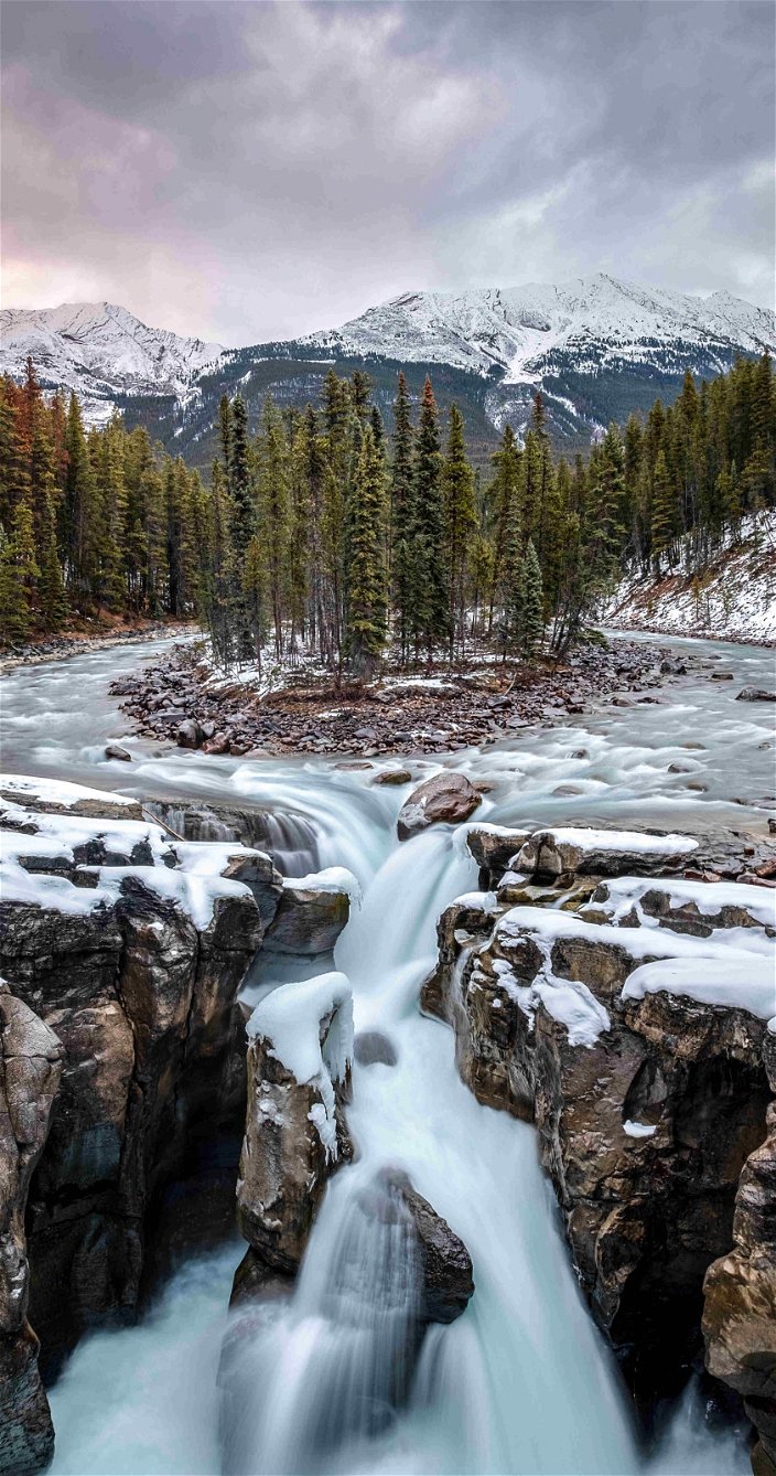 Sunwaptu Waterfall - Canada - Noord-Amerika Reizen
