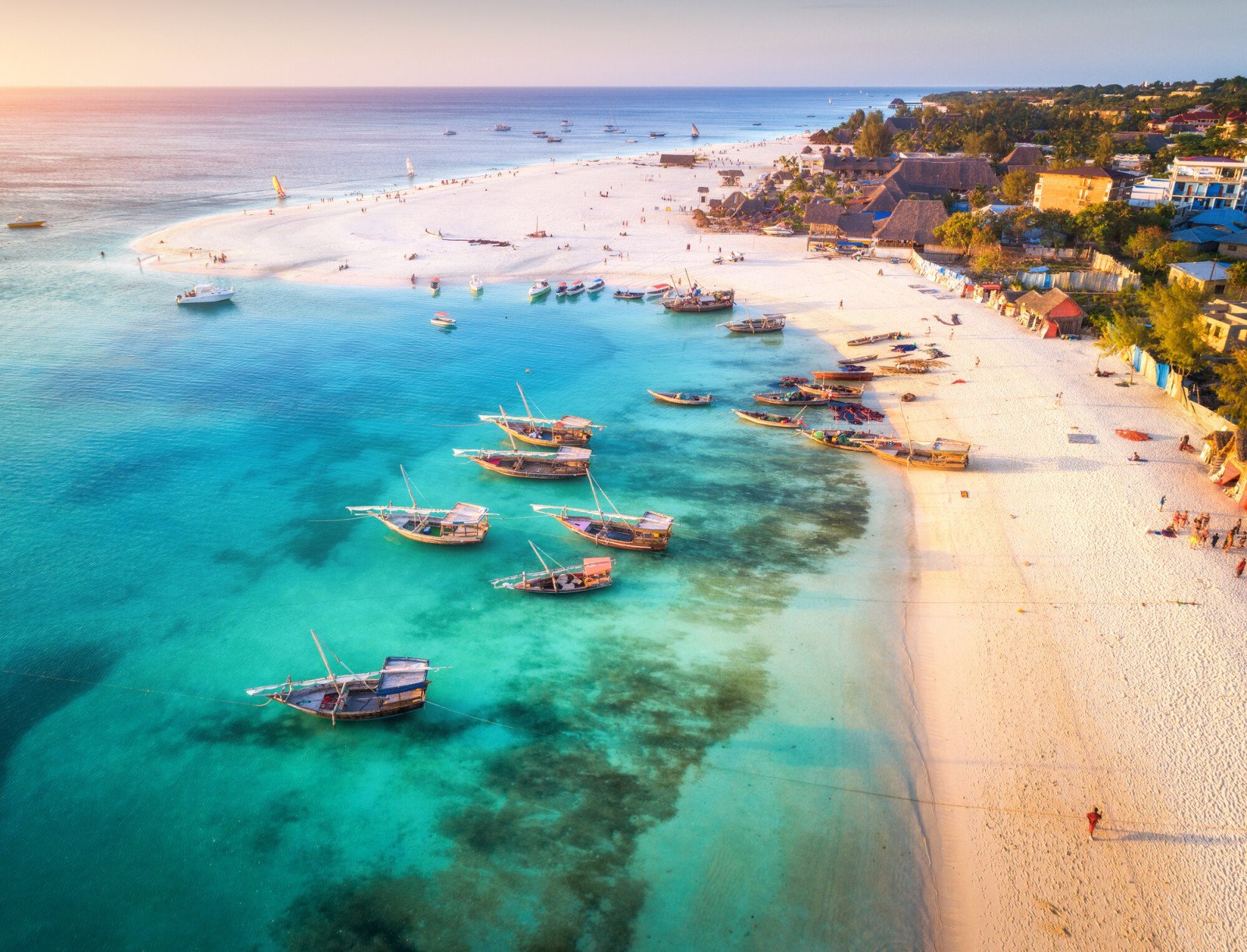 Visboten  - Strand - Vakantie Zanzibar