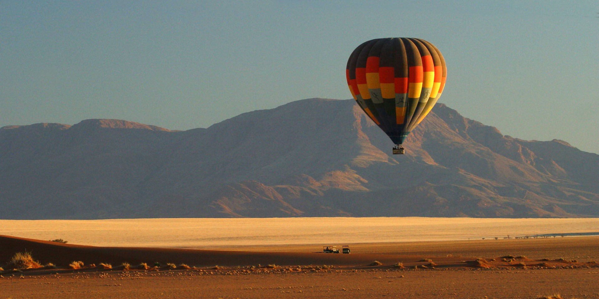Namibië-Sossusvlei-luchtballon-landschap
